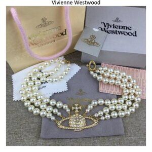 Vivienne Westwood Mini bas relief pendant silver